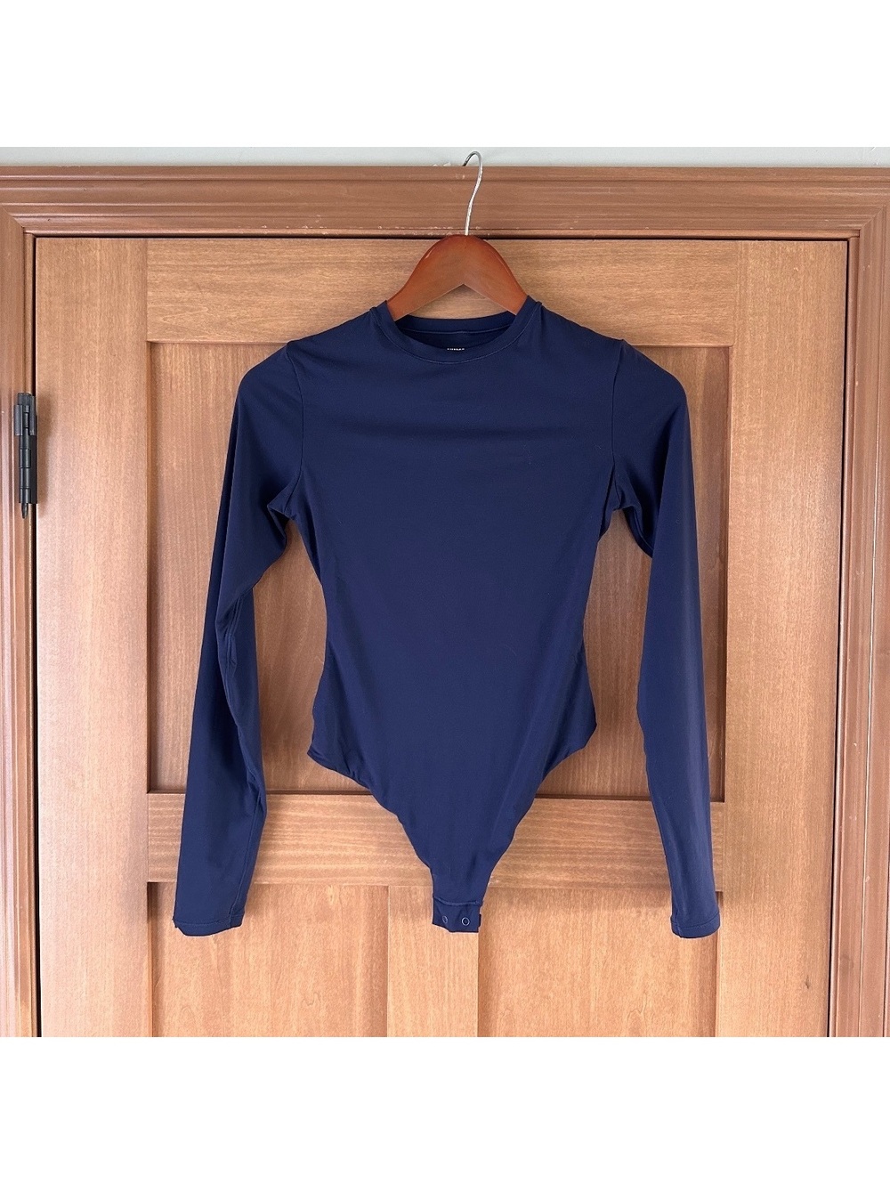 SKIMS Fits Everybody Long Sleeve Crewneck Thong Bodysuit in Navy Women’s Small